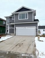 featured image of 15133 Foxglove Ln