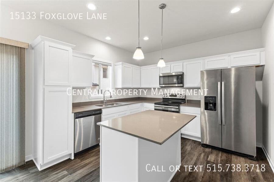 15133 Foxglove Ln - Photo 4 of 17