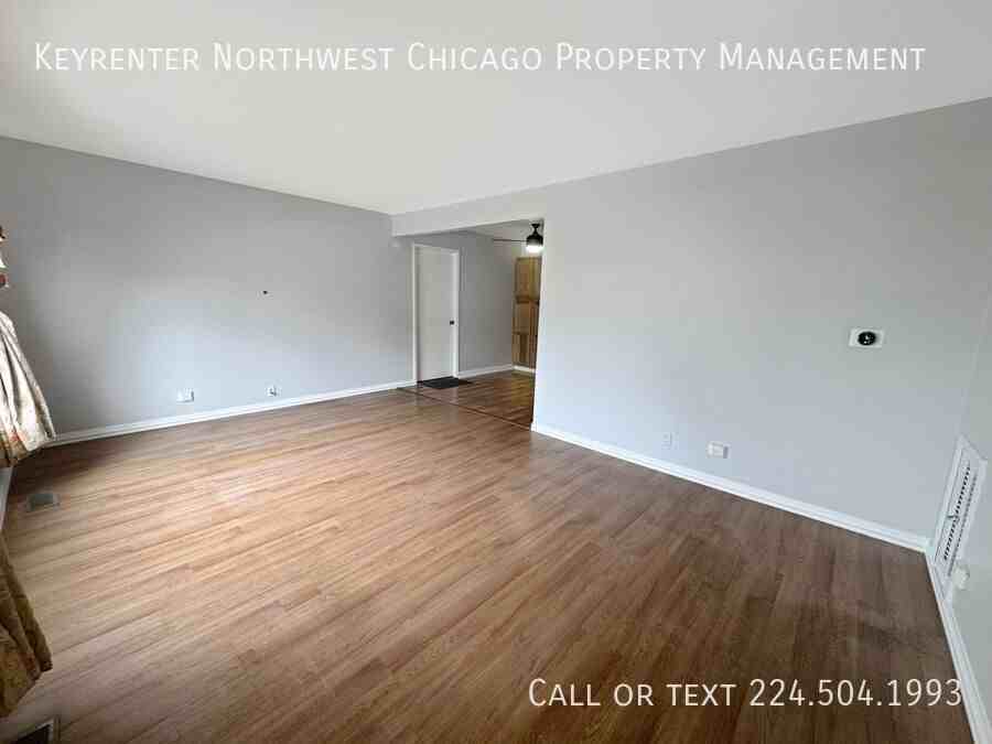 1315 Kingsbury Dr #C - Photo 5 of 12
