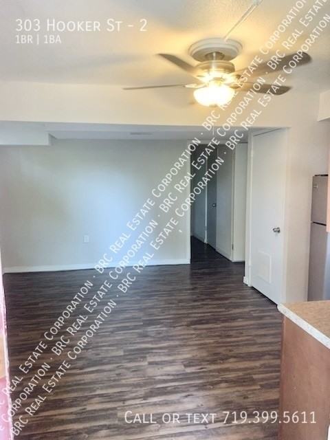 303 Hooker St #2 - Photo 4 of 11
