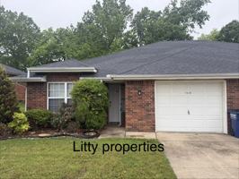 featured image of 1510 Laurel Rd #1
