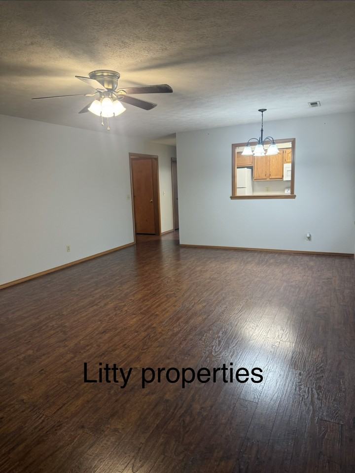 1510 Laurel Rd #1 - Photo 4 of 8