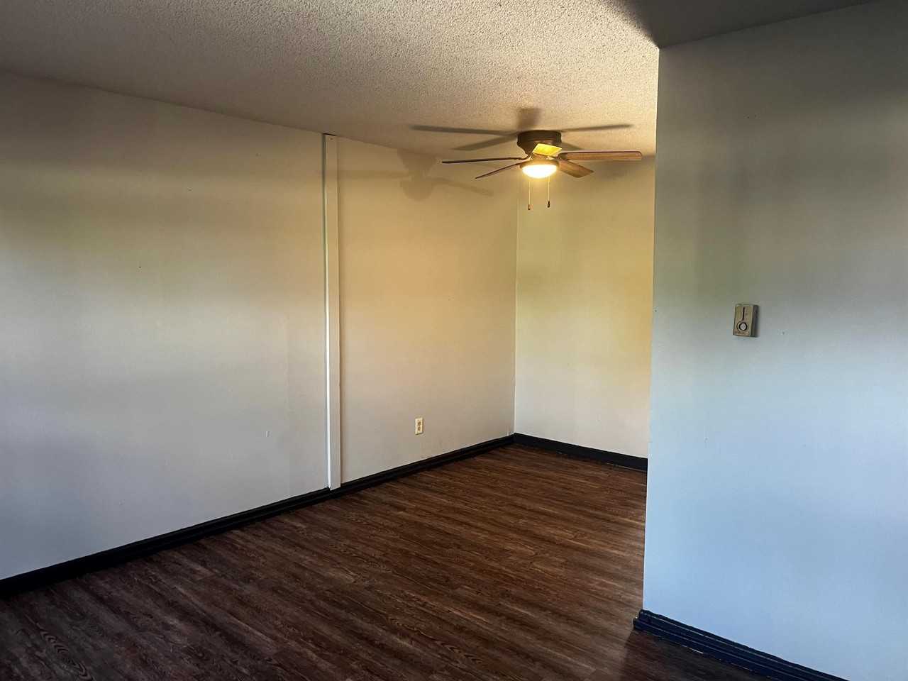 111 Fairweight Ave Apt 3 - Photo 7 of 7