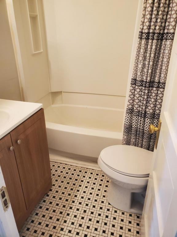 399 Miller St #3 - Photo 6 of 11