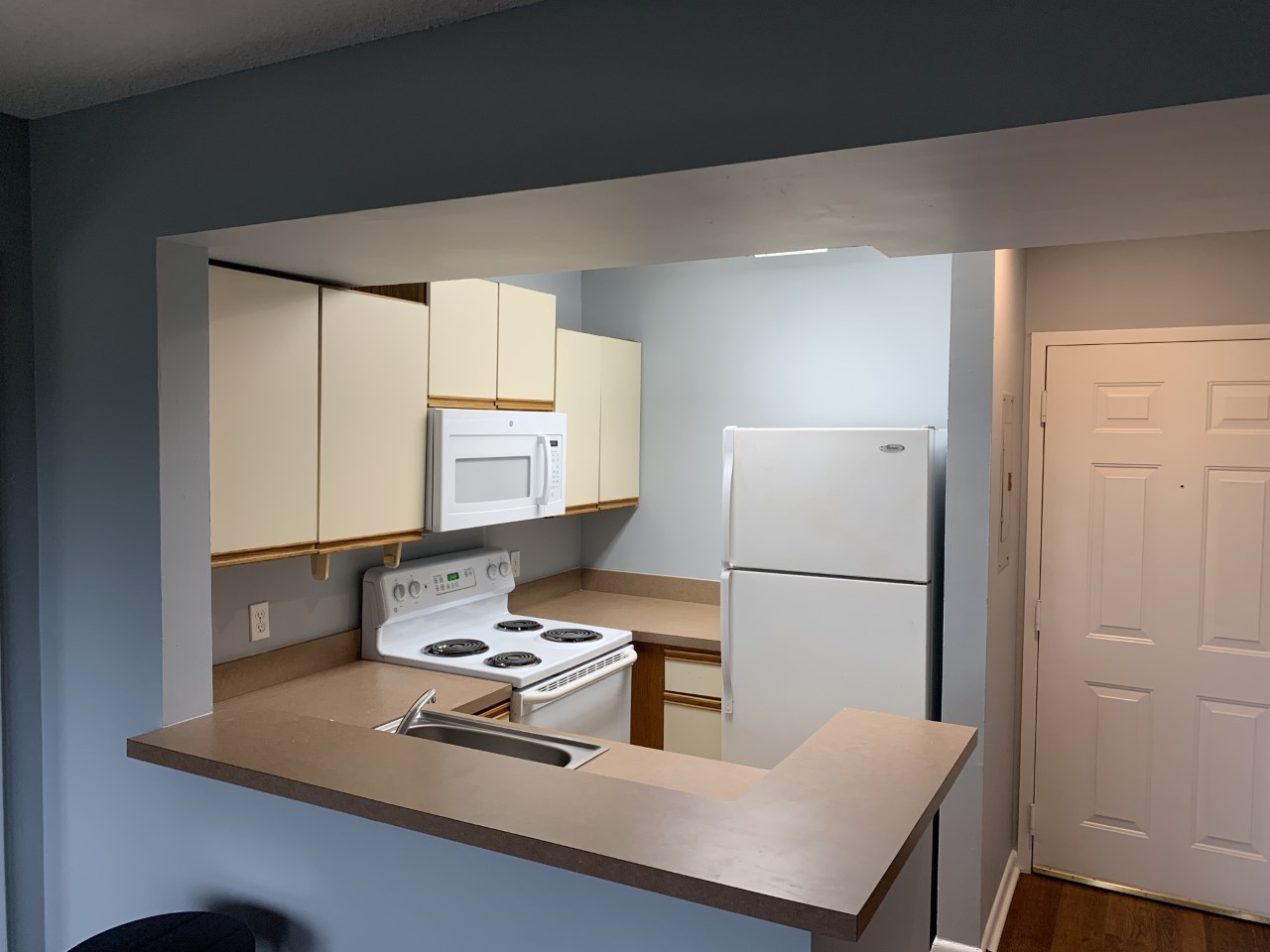 1600 Park Cir #817 - Photo 7 of 13
