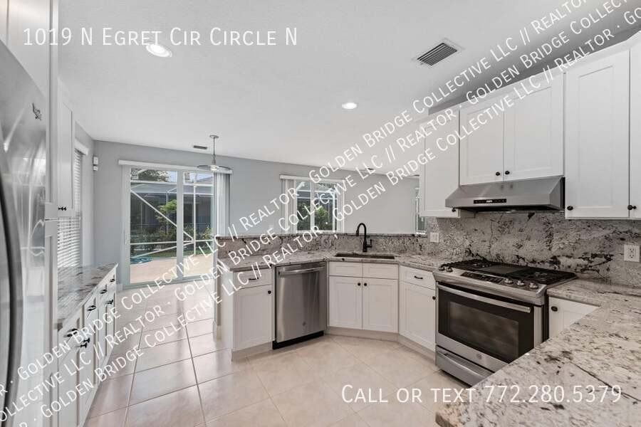 1019 N Egret Cir Circle N - Photo 3 of 16