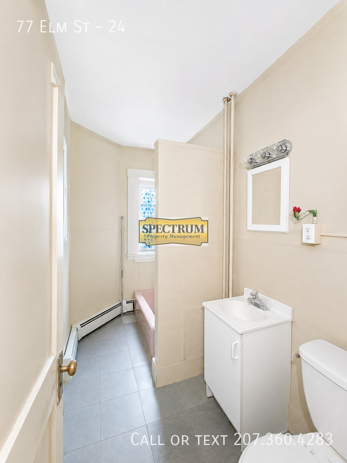 77 Elm St #24 - Photo 7 of 9