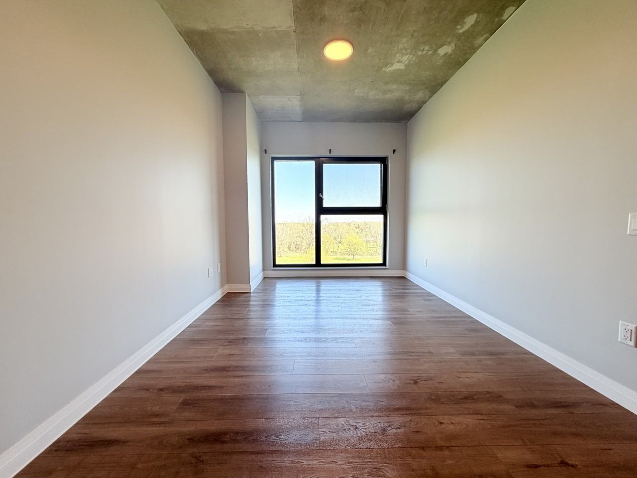 3100 Meadowbrook Lane #701 - Photo 2 of 10