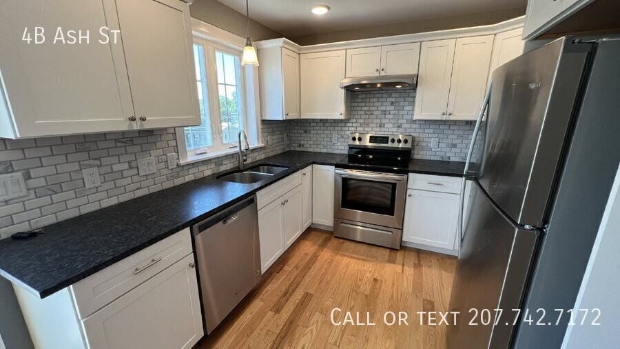 4B Ash St - Photo 2 of 17