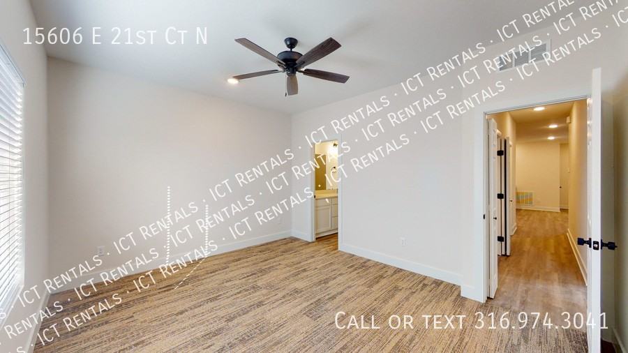 15606 E 21st Ct N - Photo 6 of 29