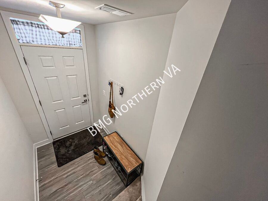 7731 Blackburn Ridge Dr - Photo 2 of 35