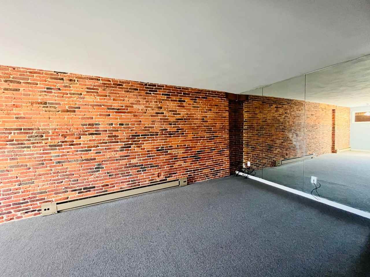 136 State St #2 - Photo 3 of 10