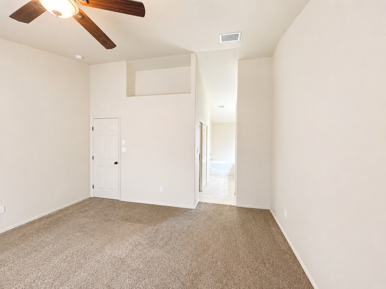 2181 S 37th Ave - Photo 4 of 12