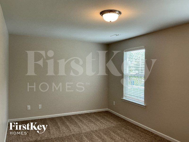 293 Moonstone Ct - Photo 7 of 10