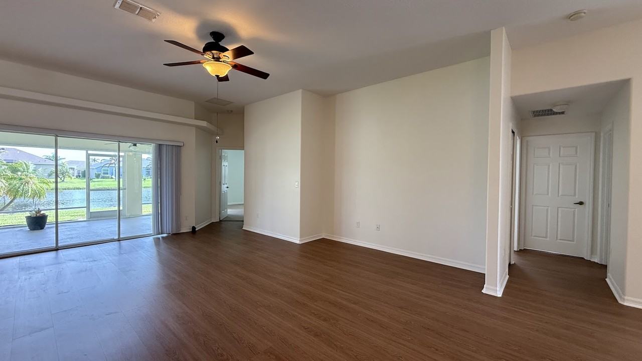 515 S Valencia Cir Sw #1 - Photo 6 of 50