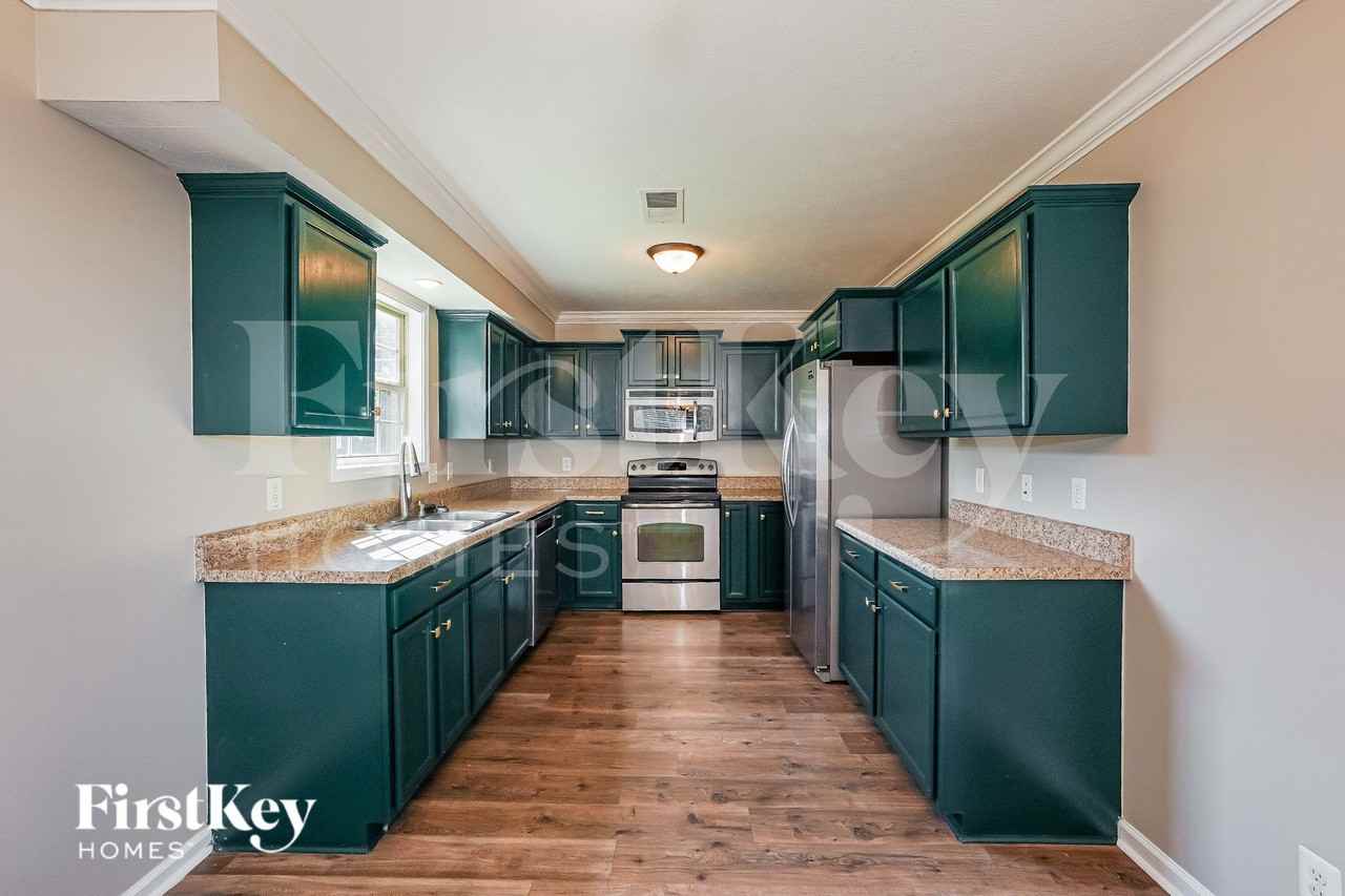 1302 Marcy Ct - Photo 6 of 19