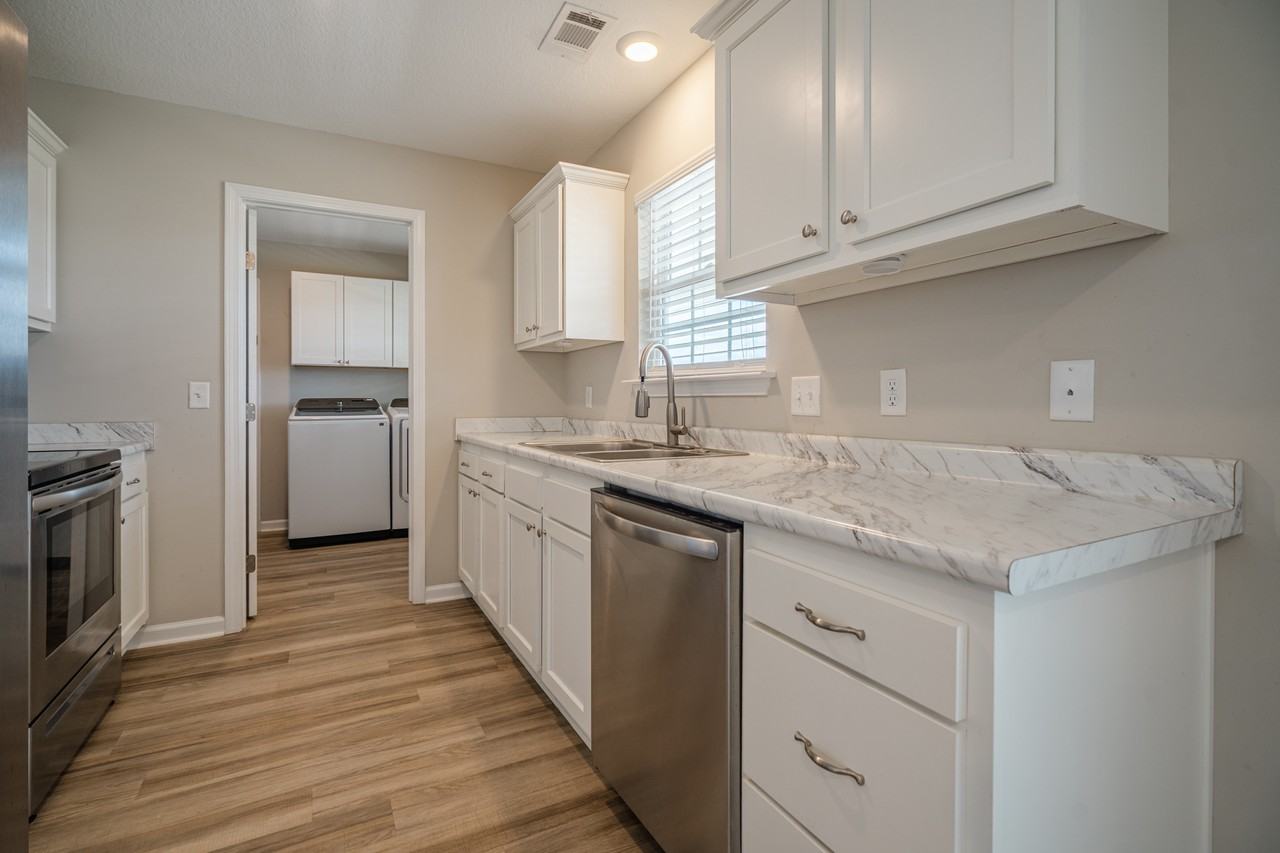 505 Park Pl #1 - Photo 7 of 50