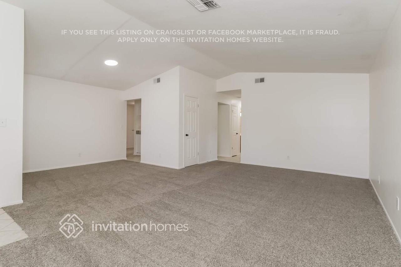 4128 Gray Squirrel Ln - Photo 4 of 17