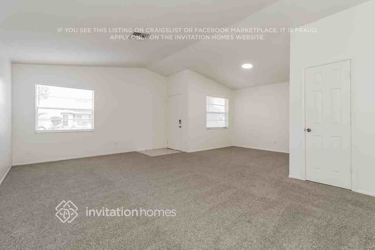 4128 Gray Squirrel Ln - Photo 5 of 17