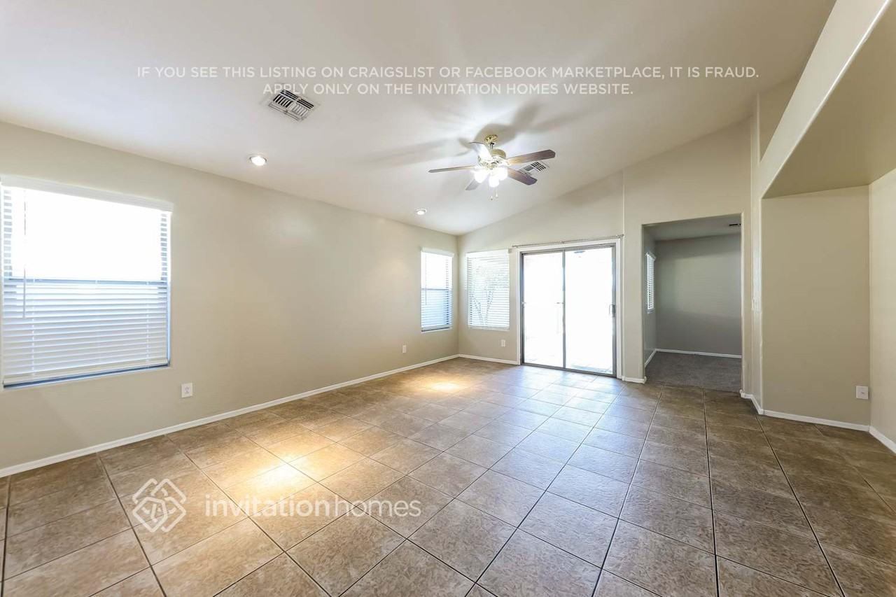 3608 W Saint Charles Ave - Photo 3 of 17