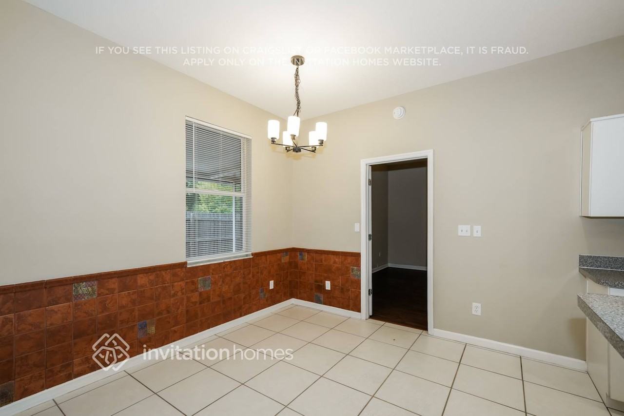 22447 Kingsley Ln - Photo 7 of 17