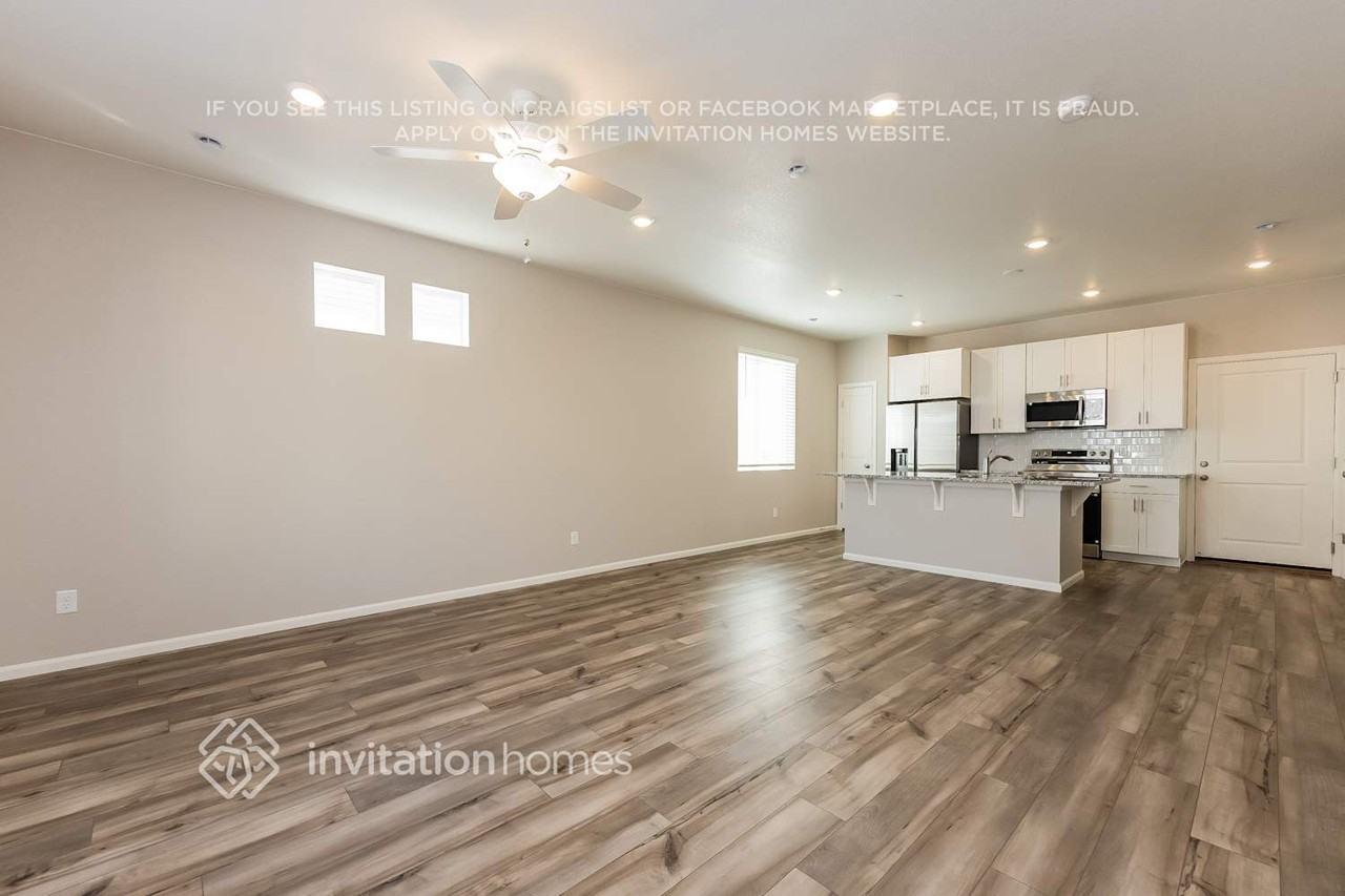 9275 Oro City Loop - Photo 4 of 18