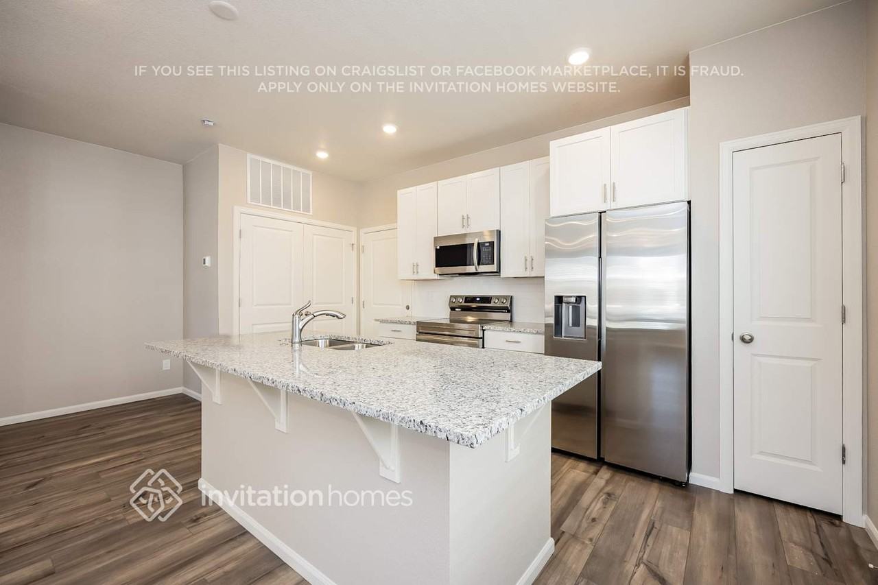 9271 Oro City Loop - Photo 6 of 18