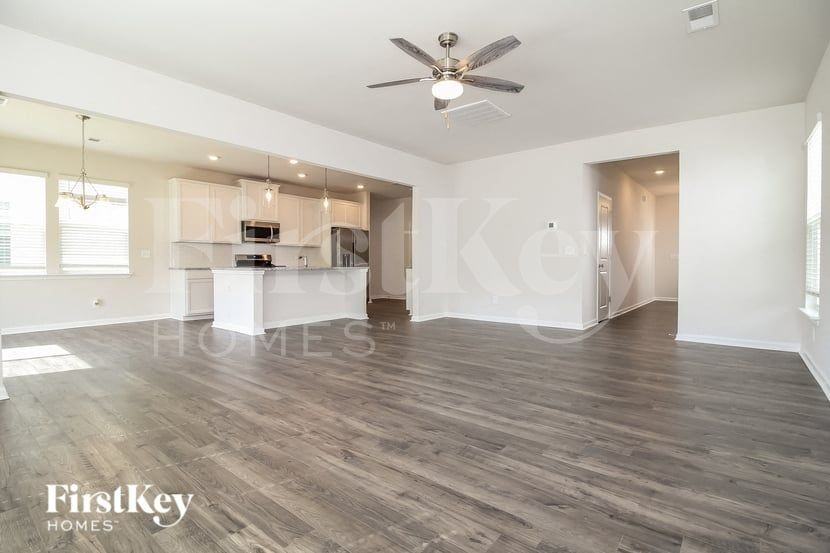 302 Ashborne Ln - Photo 3 of 15