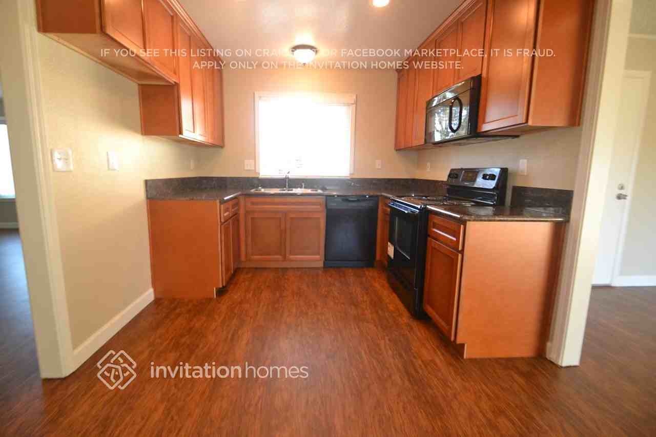 51 Rodondo Ave - Photo 4 of 12