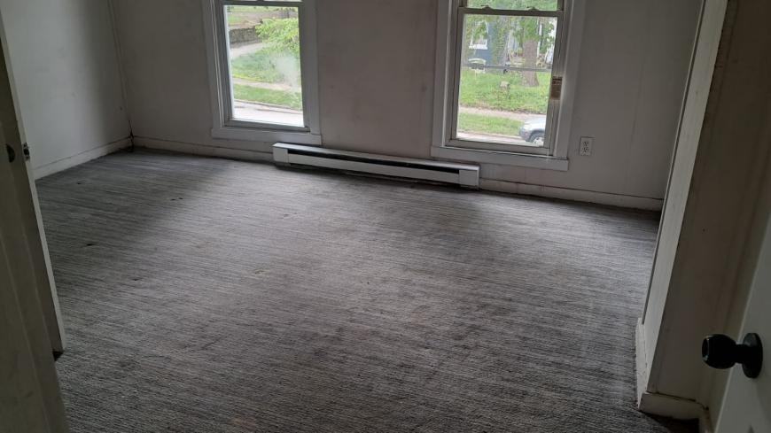 527 N 17th St - Photo 4 of 9
