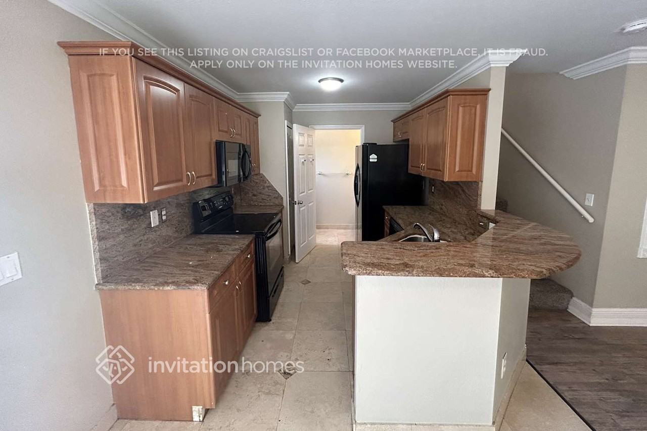 26880 Silverado East Dr - Photo 3 of 12
