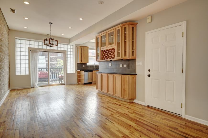 2328 W Augusta Blvd - Photo 3 of 10