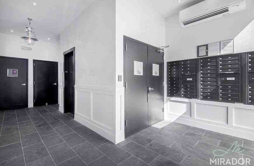 255 W 14th St - Photo 7 of 10