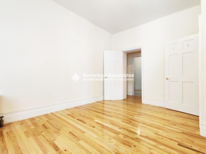255 Fort Washington Ave - Photo 4 of 10