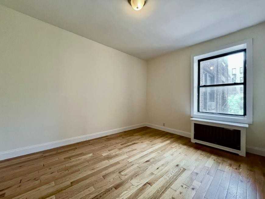 585 W 204th St - Photo 6 of 7