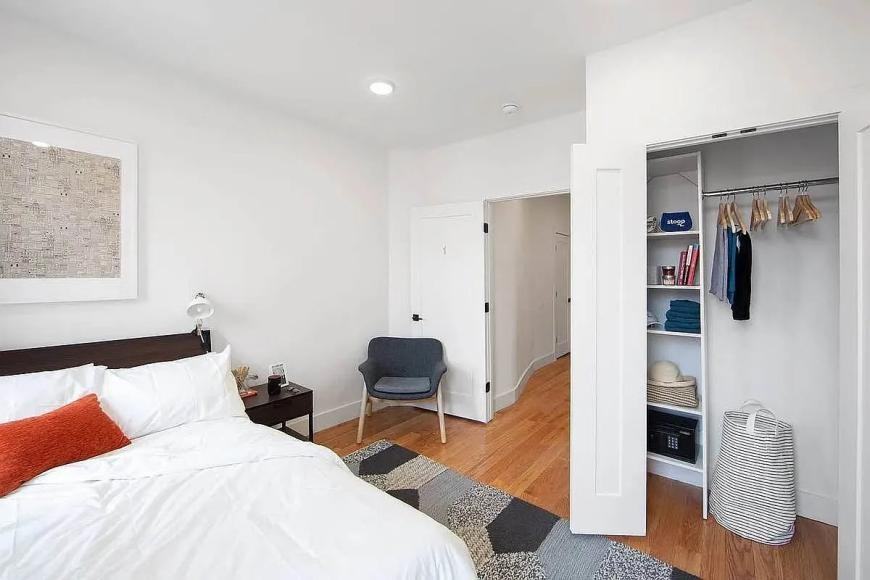 348 Malcolm X Blvd - Photo 3 of 5