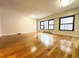 featured image of 273 W 131st St