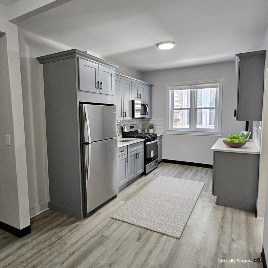 153 Burhans Ave - Photo 2 of 10