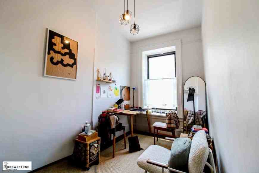 147 Amity St - Photo 3 of 5