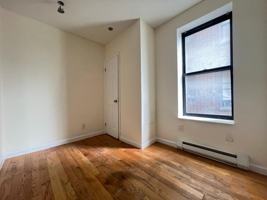 featured image of 350 Manhattan Ave