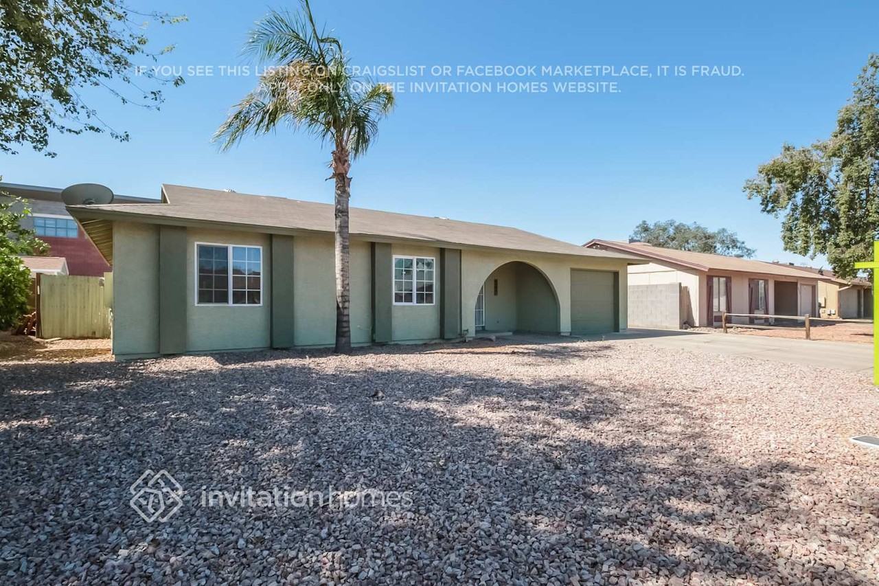 8925 W Meadowbrook Ave - Photo 2 of 21
