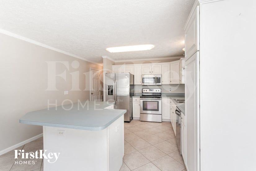 200 Heather Glen Ln - Photo 7 of 15
