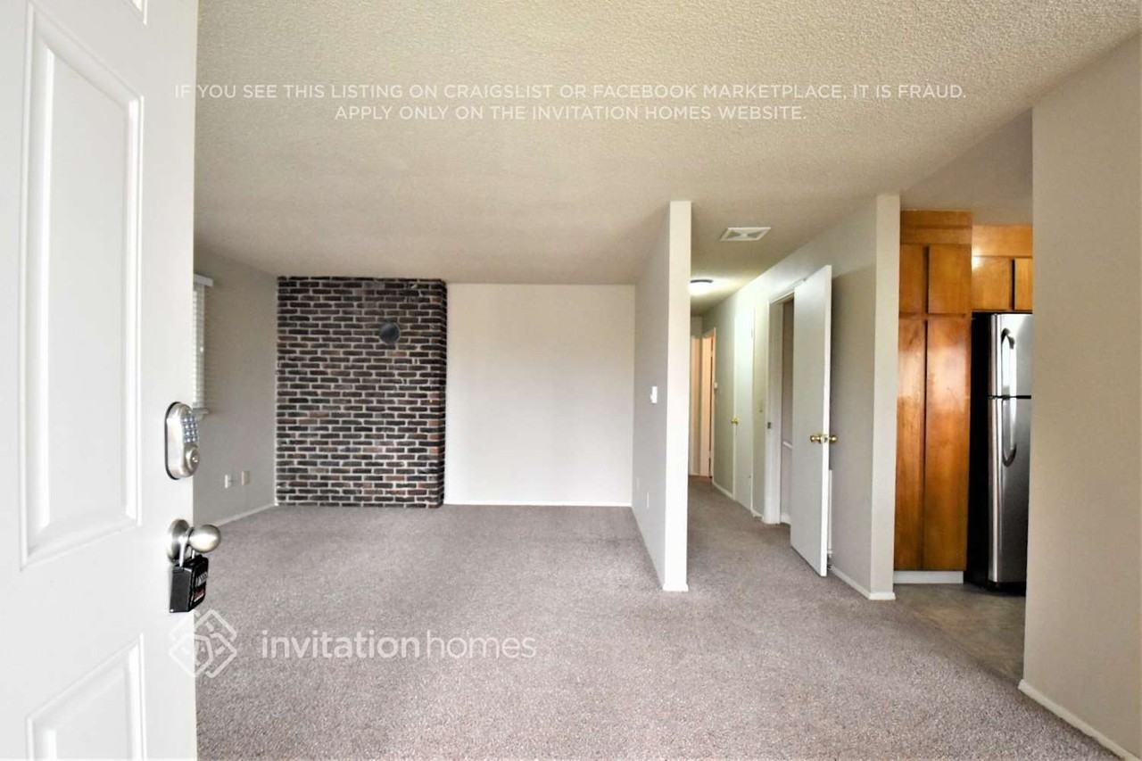 13002 23rd Ave S - Photo 5 of 17