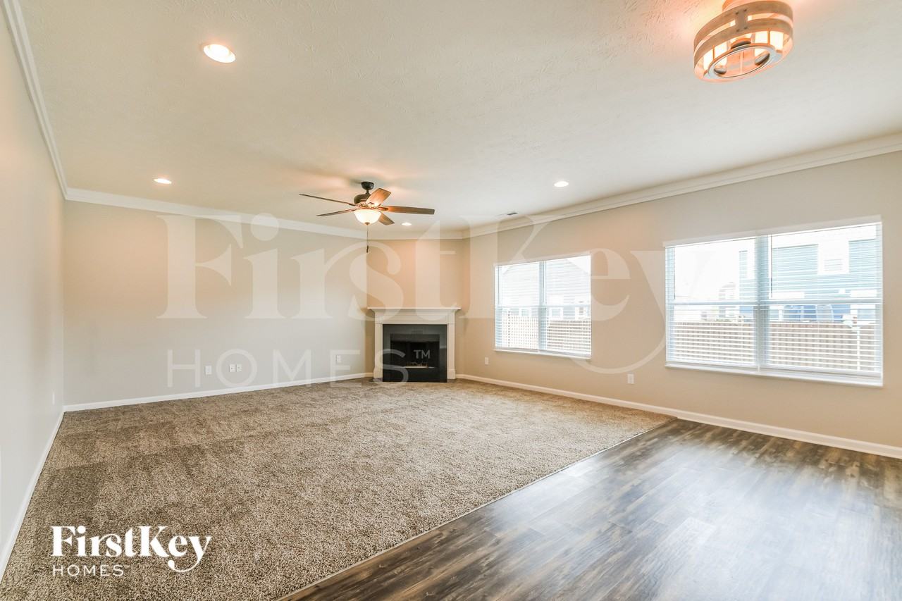 1364 W Wyndstone Way - Photo 4 of 15