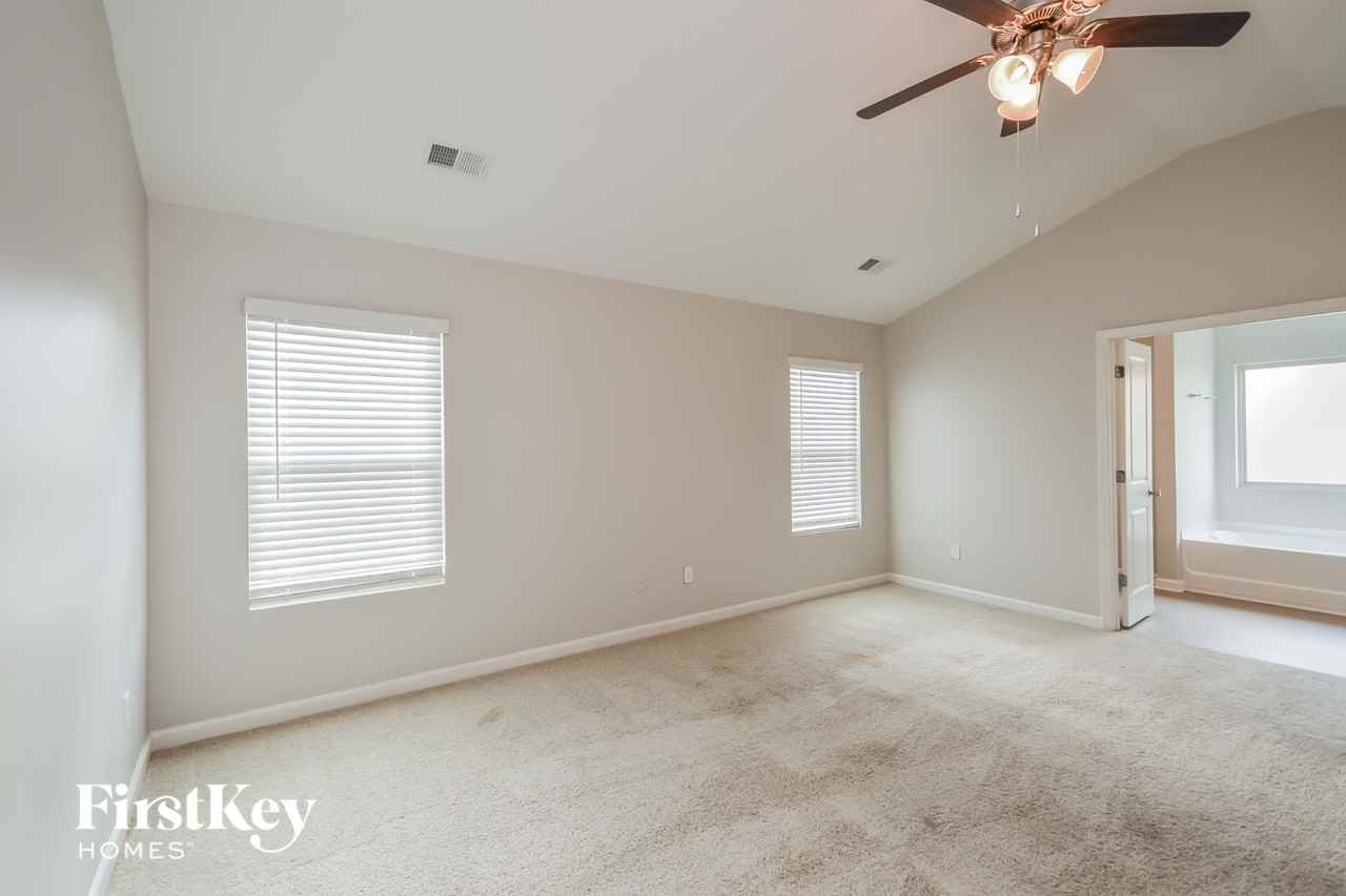 1226 Brookstone Cir - Photo 6 of 15