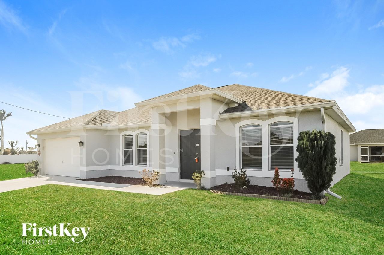 2519 Nw 7th St - Photo 2 of 19