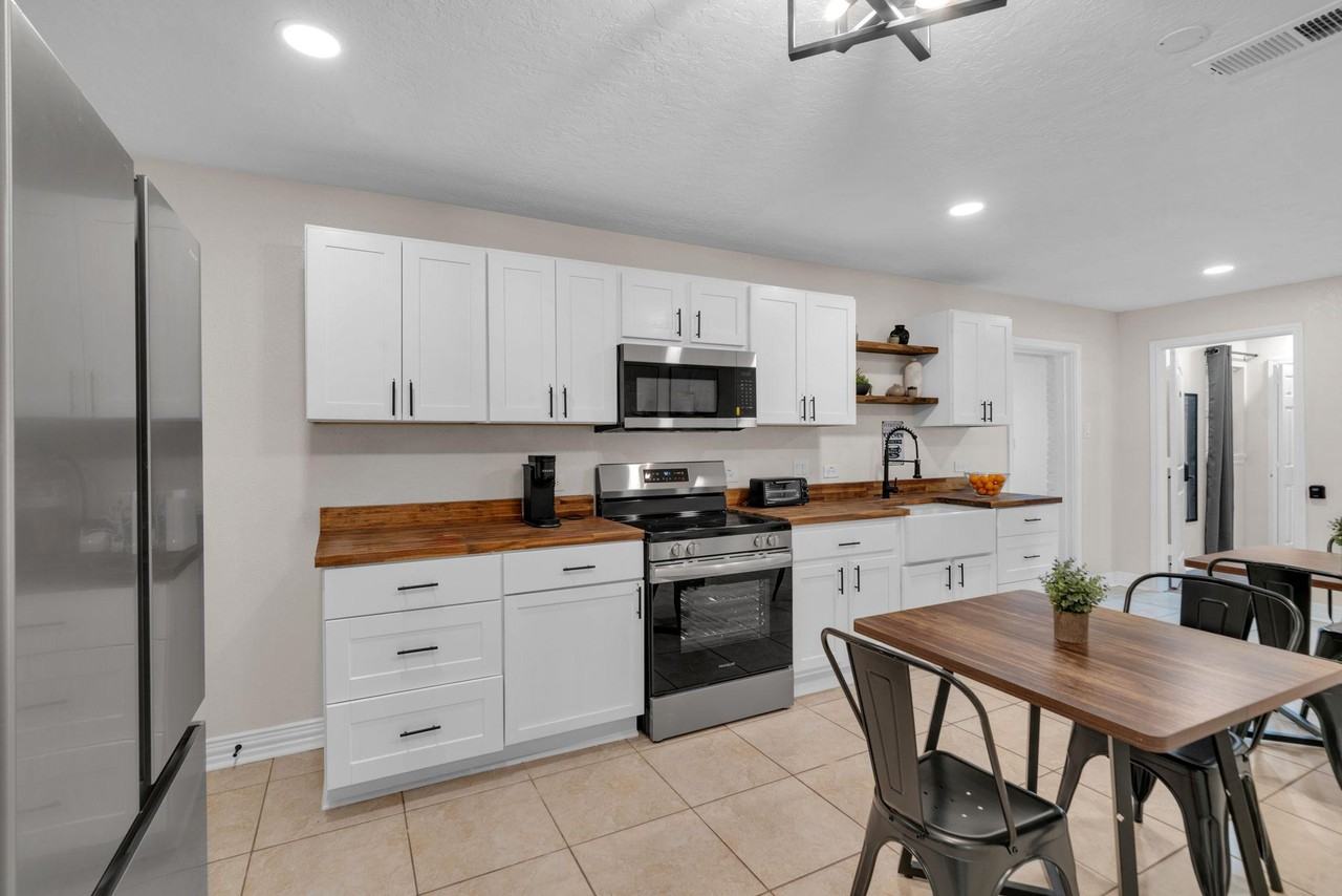Marnie Ln - Photo 7 of 15