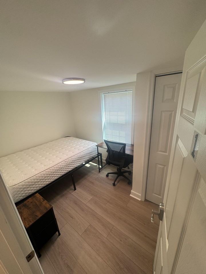 Fourqurean Ln - Photo 3 of 6