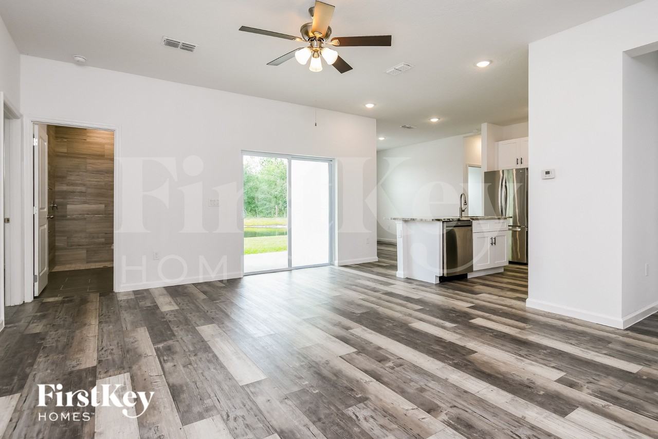 925 Albertville Ct - Photo 4 of 16