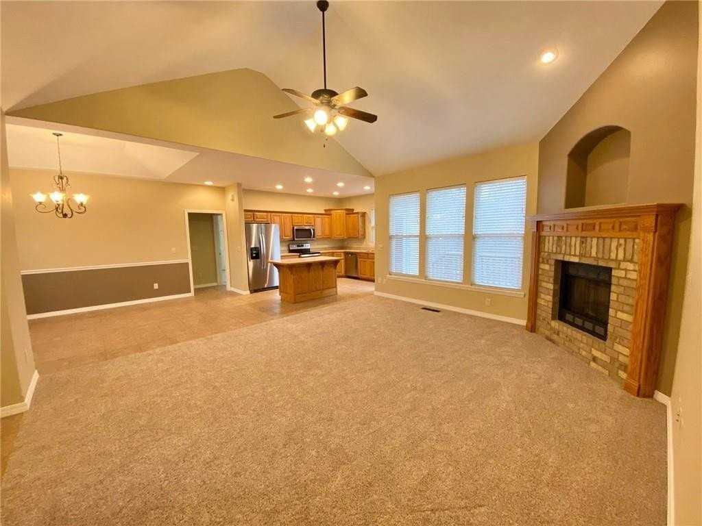 23 Morvan Dr - Photo 2 of 15